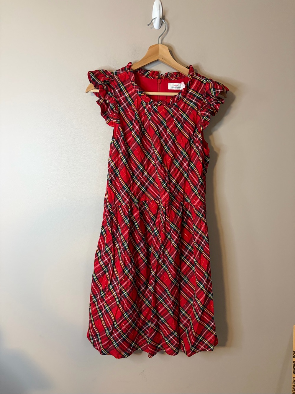 Vineyard Vines women’s size 4 red Plaid Ruffle Sleeve Dress